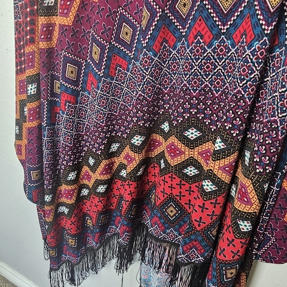 Lucky & Blessed Wrap Shawl One‎ Size Black Fringe Stretchy Fall Southwestern - Picture 8 of 8